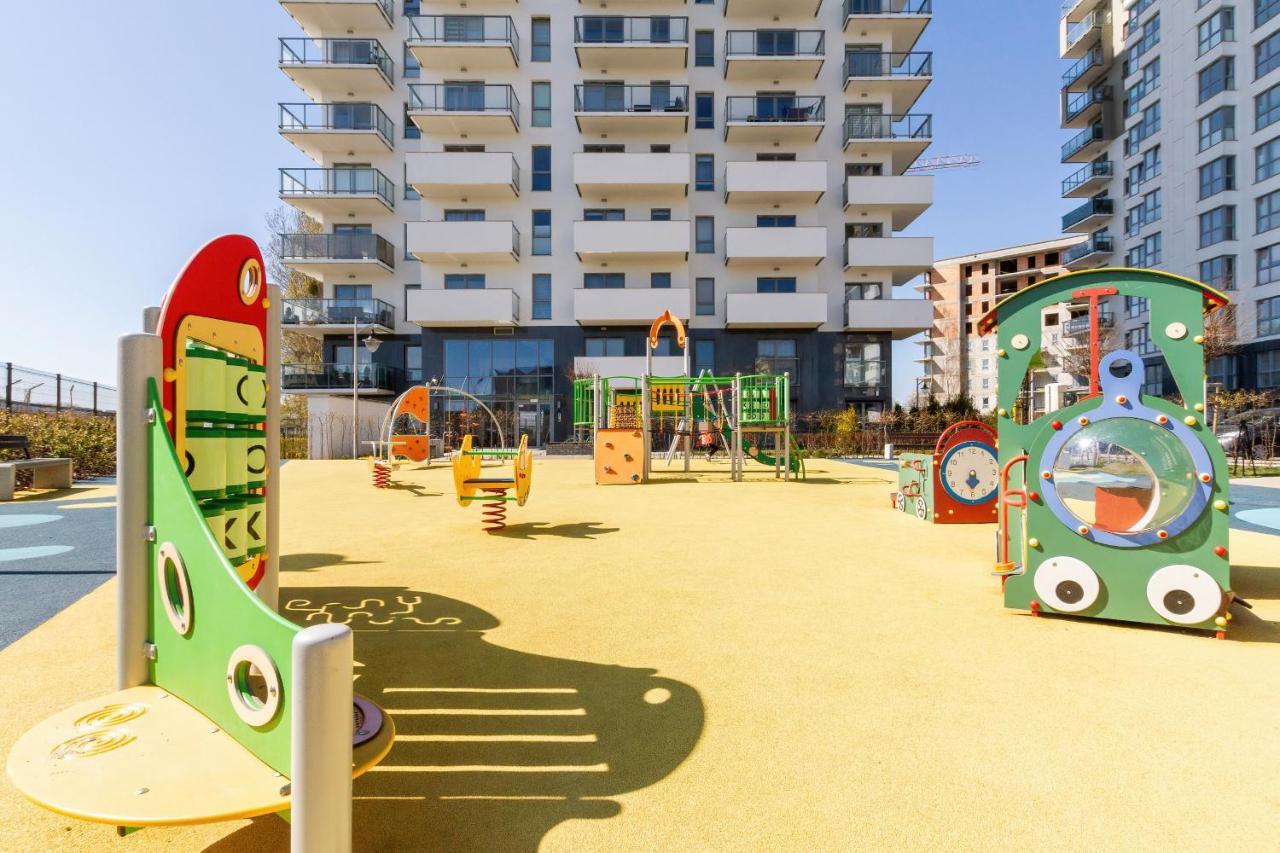 Albatross Towers Przymorze Apartments By Noclegi Renters グダニスク エクステリア 写真
